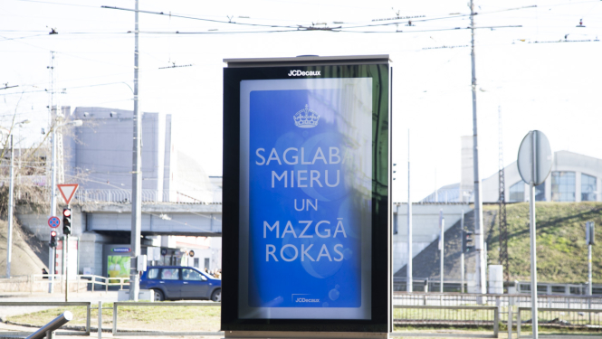 Reklāmas stends pilsētā