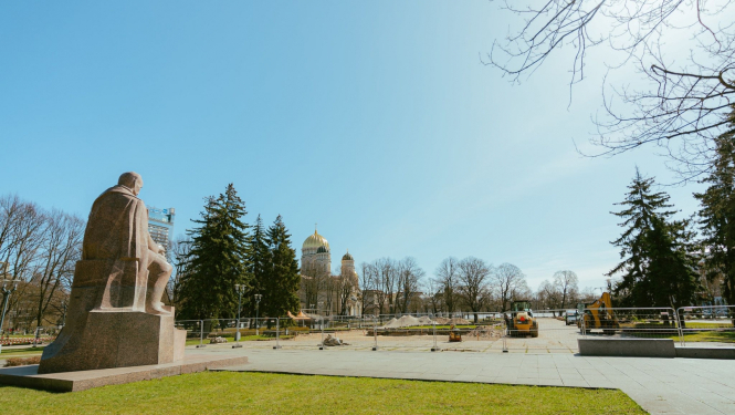 Remontdarbi Esplanādē