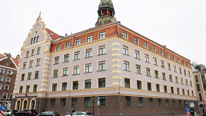 renovēts nams Grēcinieku ielā