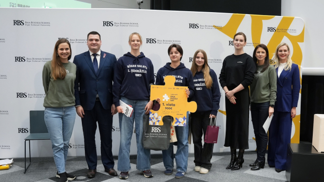 Loģikas spēlē “Riga Puzzle Day” uzvar komanda “Mums kļūda” no Rīgas Valsts 1. ģimnāzijas