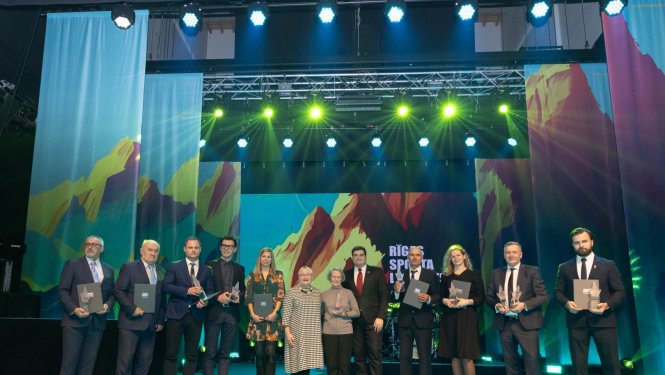 Rīgas domes vadība un Rīgas sporta laureāti 2023