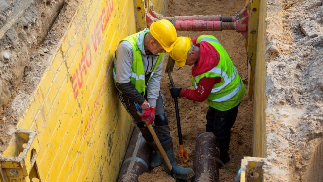 Kanalizācijas trubu remonts
