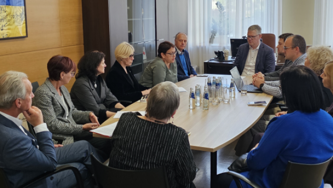 Rīgas skolu direktori tiekas ar V.Ķirsi