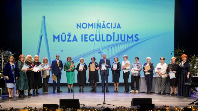 Apbalvo sociālās nozares darbiniekus