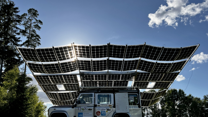 Transportlīdzeklis, ko darbina saules enerģija