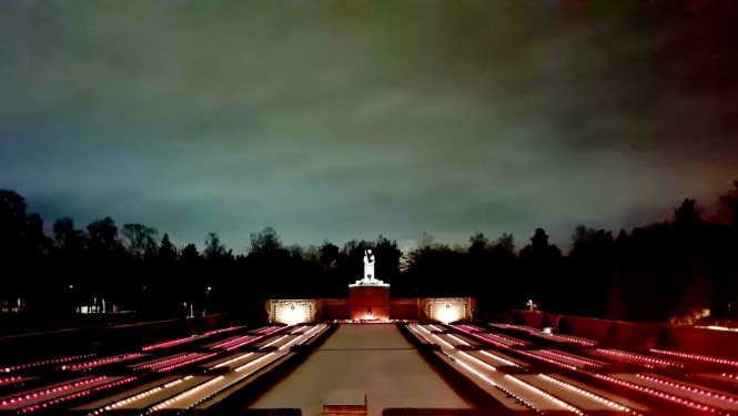 Svecītes Brāļu kapos