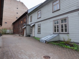 Koka Rīga ēka
