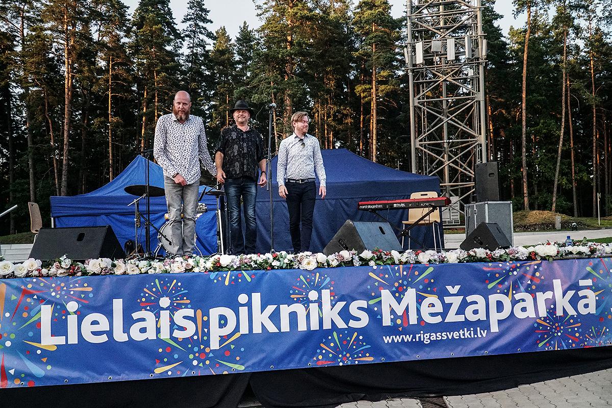 Lielais pikniks Mežaparka Lielajā estrādē