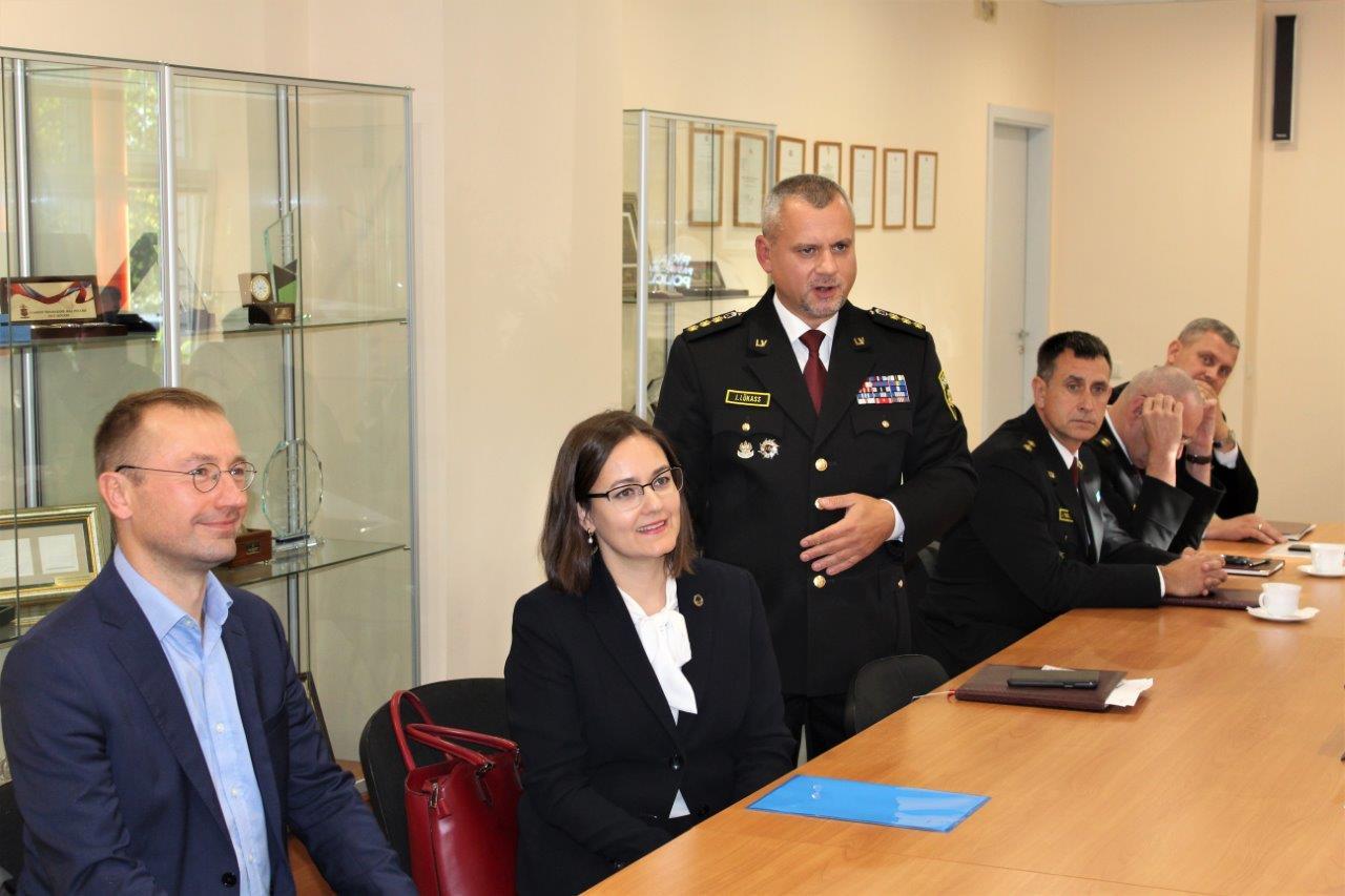 Rīgas domes priekšsēdētāja vietniece Linda Ozola tiekas ar Rīgas pašvaldības policijas priekšnieku Juri Lūkasu 