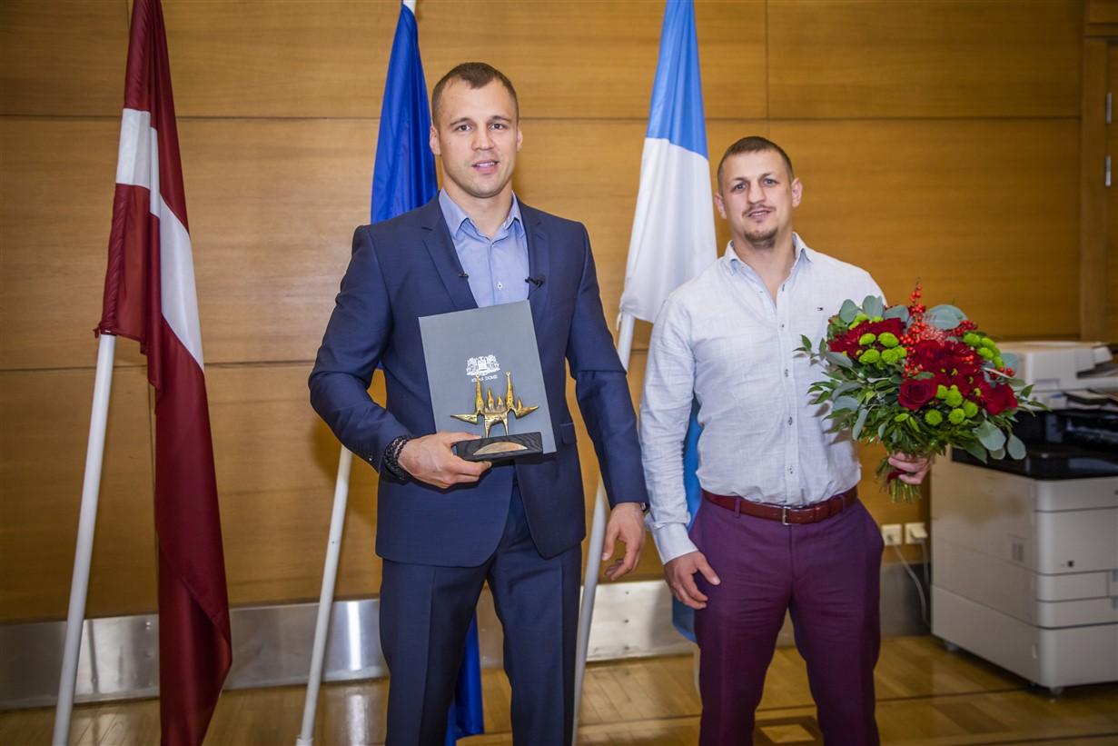 Mairis Briedis un Mārtiņš Kossovičs