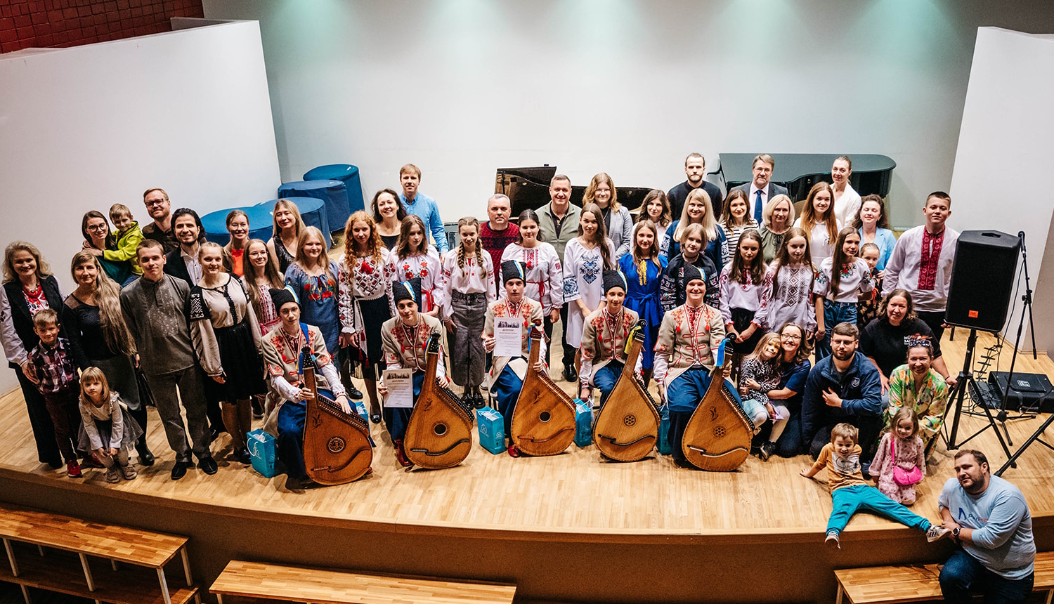 Mūzikas nometnes dalībnieki