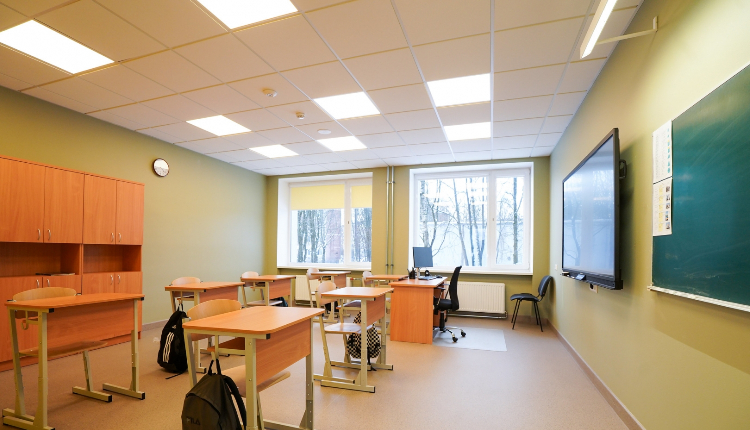 Klase ar skolas soliem