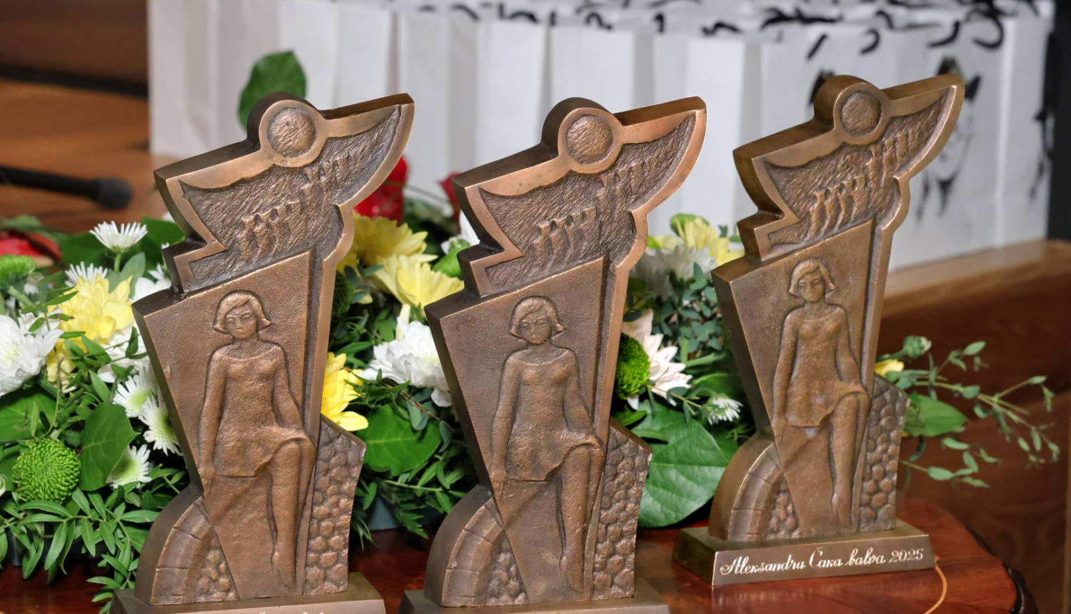 Aleksandra Čaka balva