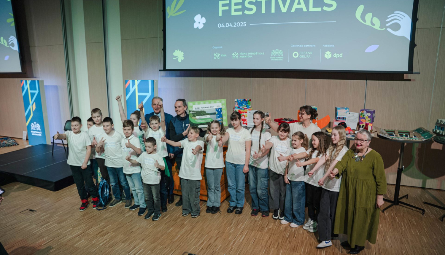 Rīgas Pārdaugavas pamatskolas 4.b klase