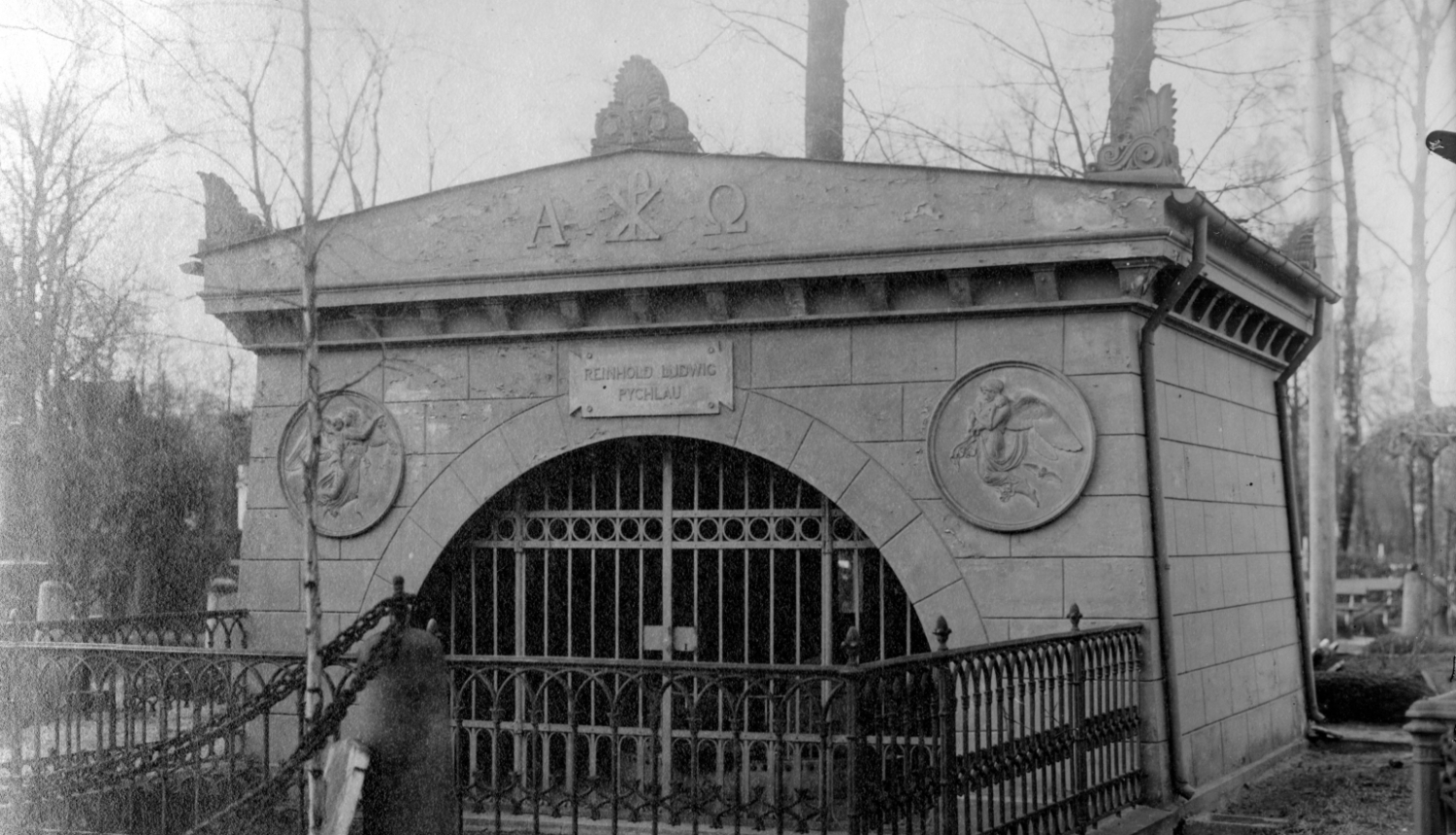 Reinholda Ludviga Pihlava dzimtas kapliča