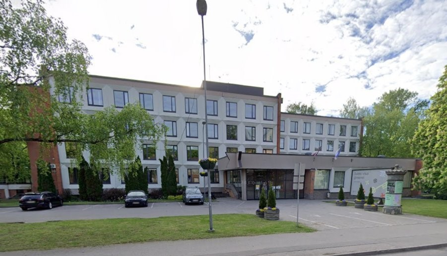 Rīgas apkaimju iedzīvotāju centra ēka