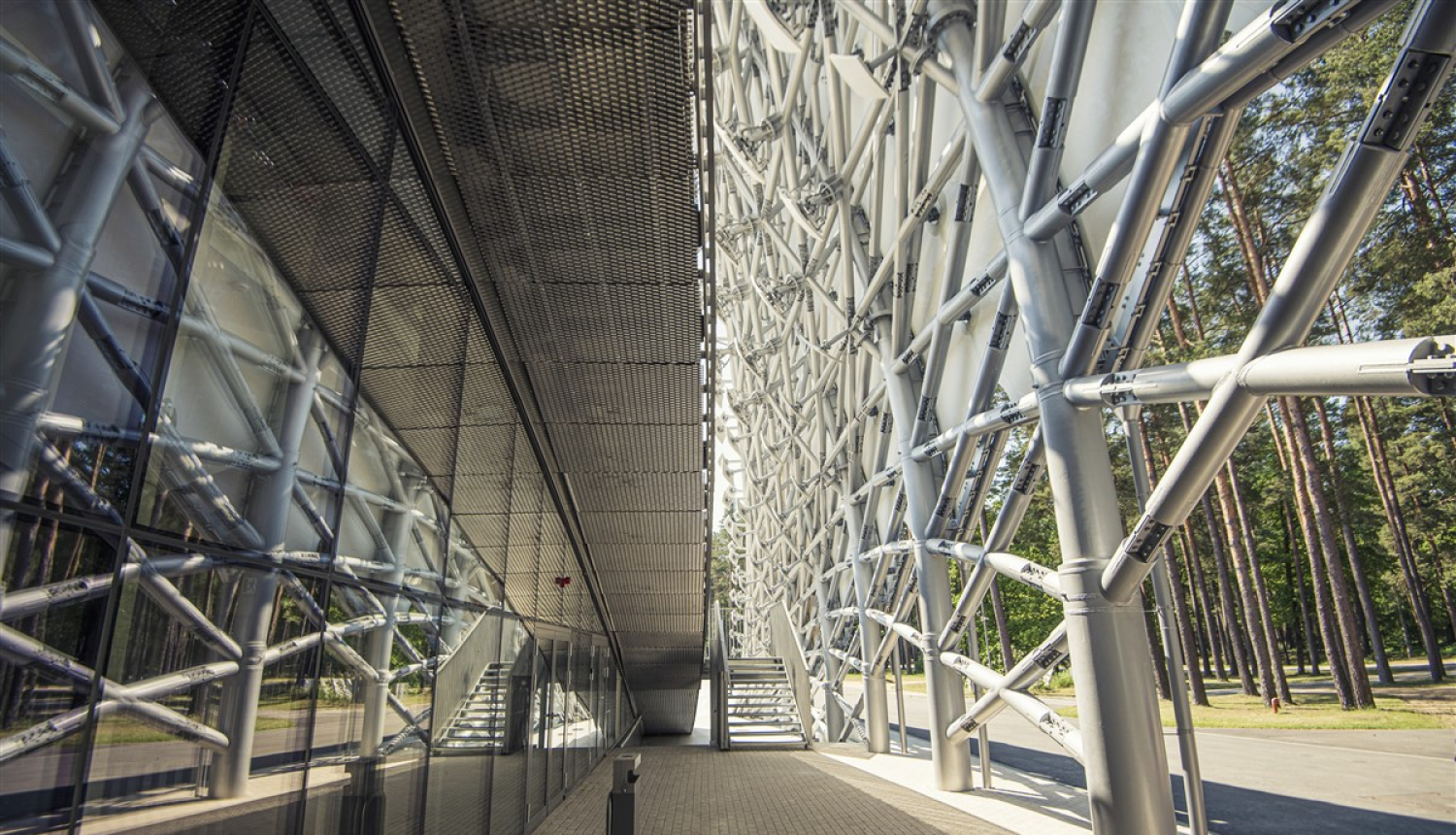 Iepazīstas ar ekspluatācijā nodotiem Mežaparka Lielās estrādes būvniecības objektiem