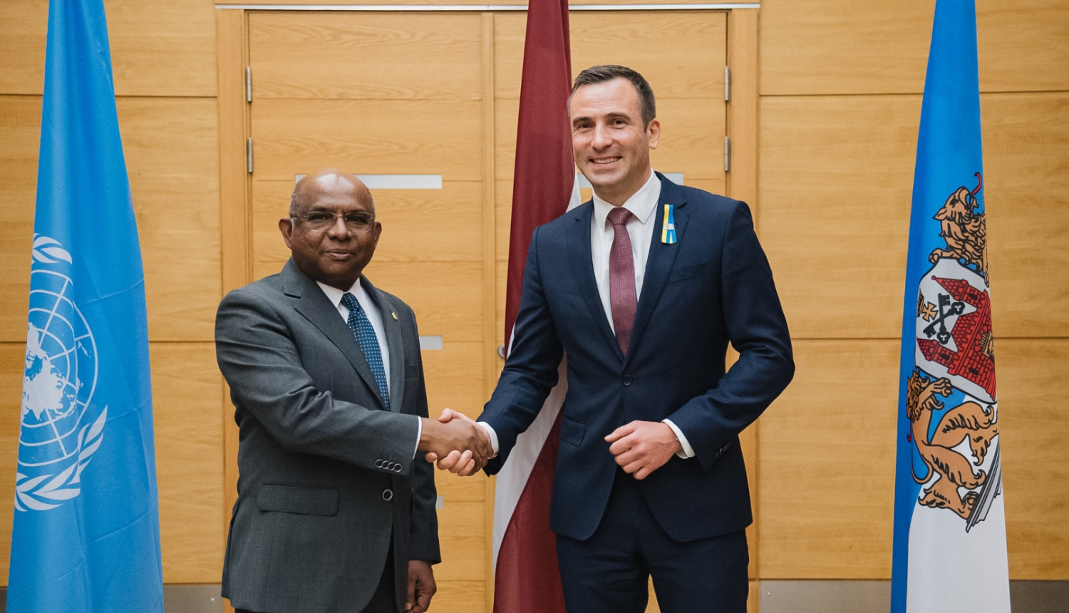 Rīgas domes priekšsēdētājs Mārtiņš Staķis un  ANO Ģenerālās asamblejas prezidents Abdulla Šahids