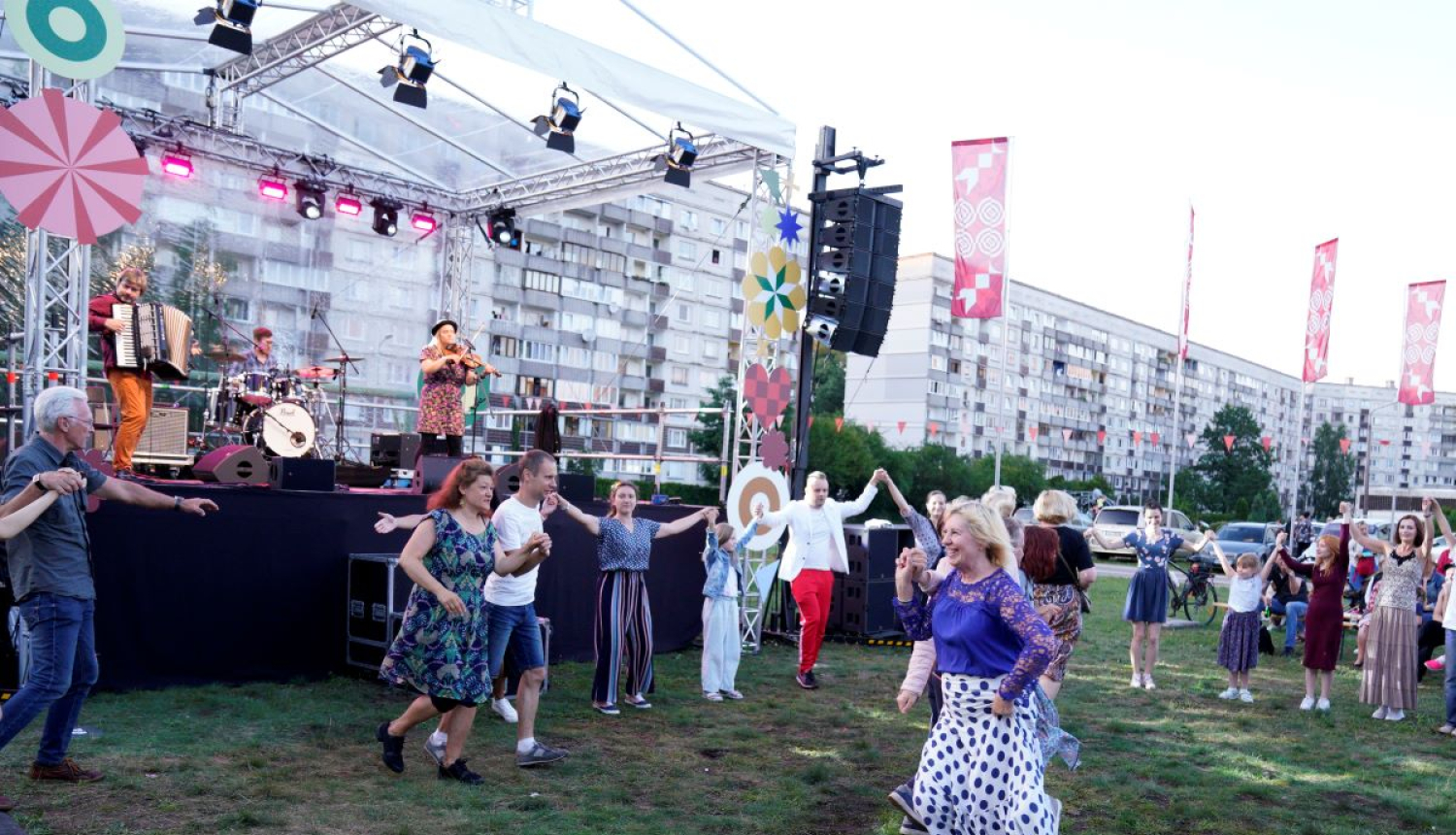 Apkaimes svētki Zolitūdē