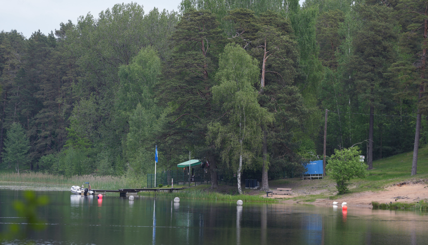 Bābelītes ezera peldvieta