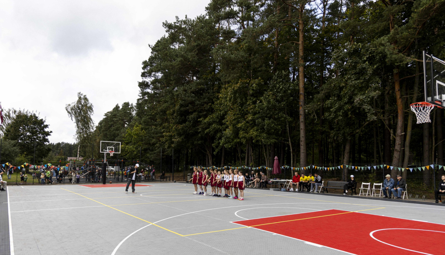 Basketbola laukums Dārziņos
