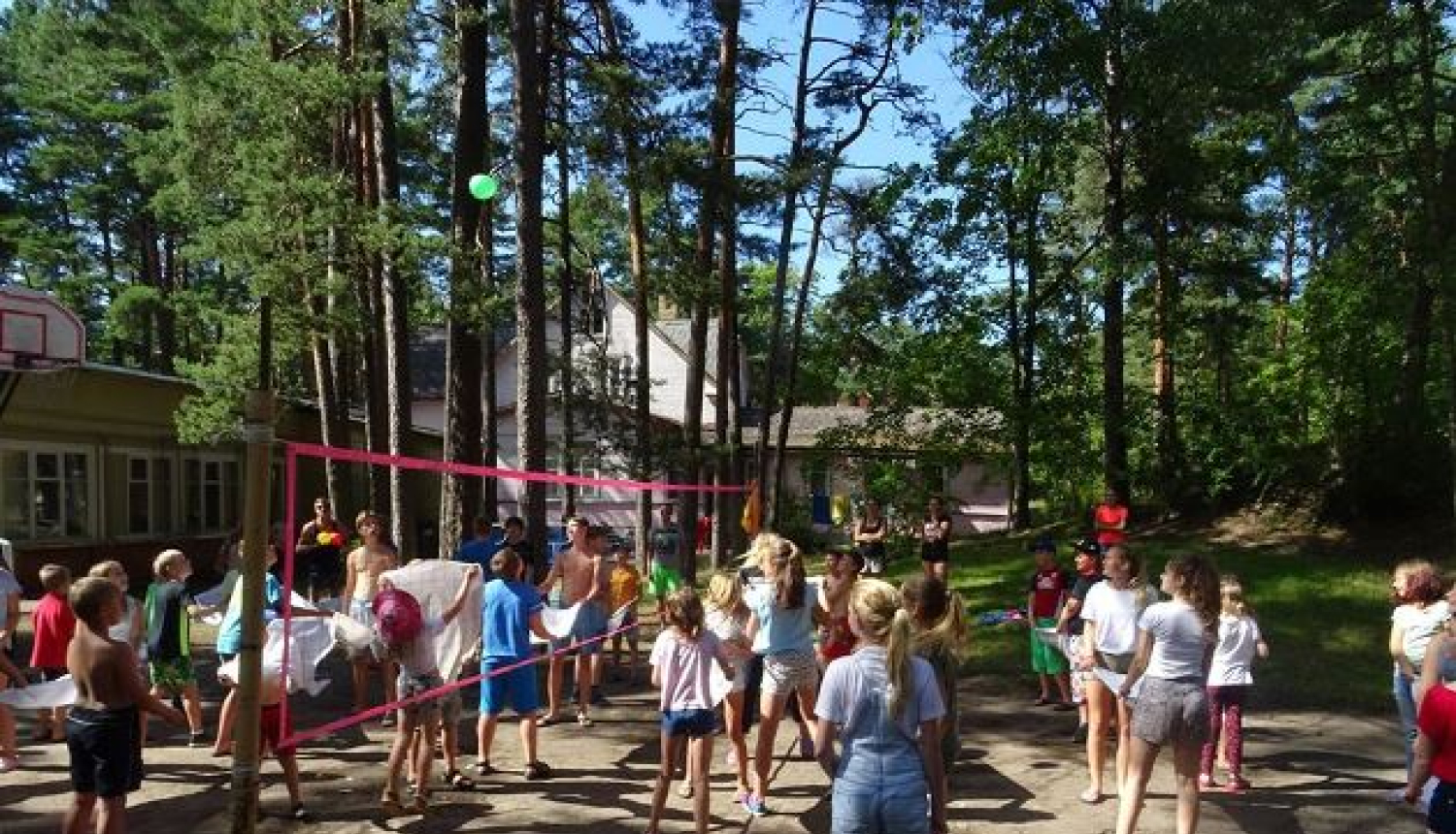 Bērnu vasaras nometne Vecāķos