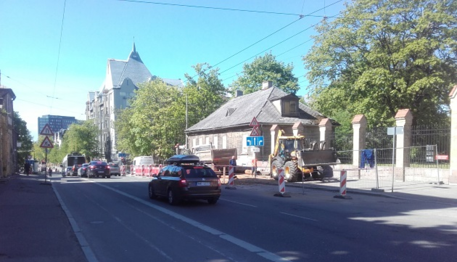 Bruņinieku ielas remonts