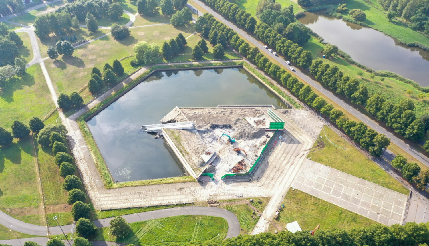 Demontēts Piemineklis