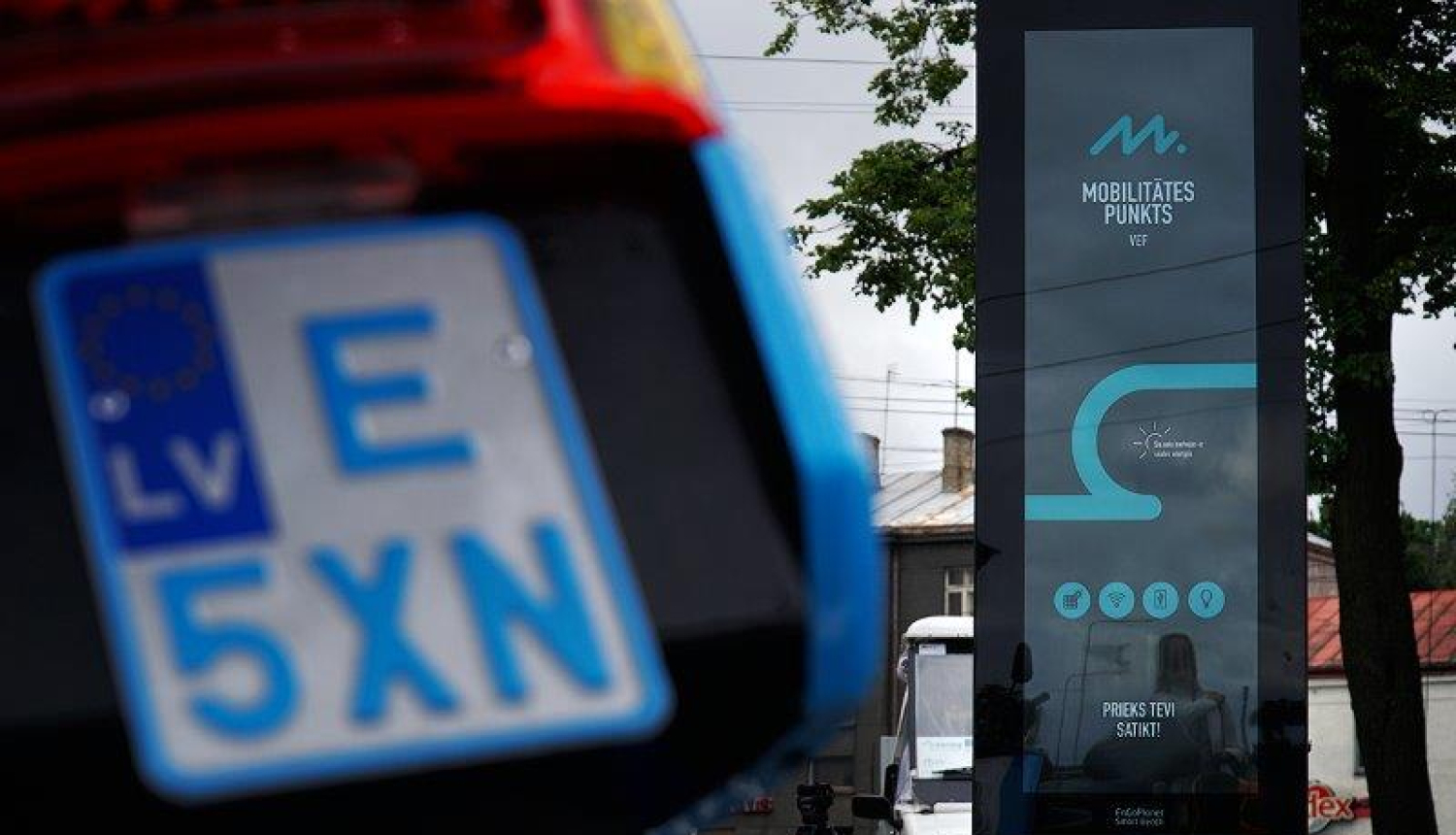 Automašīnas numura zīme