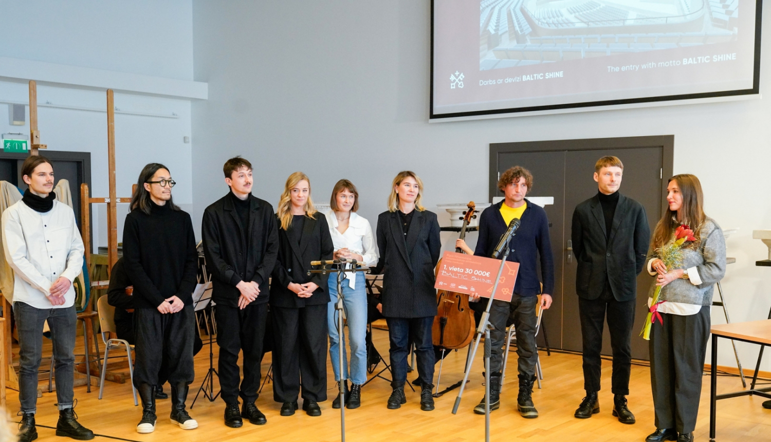 Pirmās vietas ieguvēji personu apvienība SIA "MARK arhitekti", SIA “LABIE KOKI projekti” un “Mailītis A.I.I.M.”