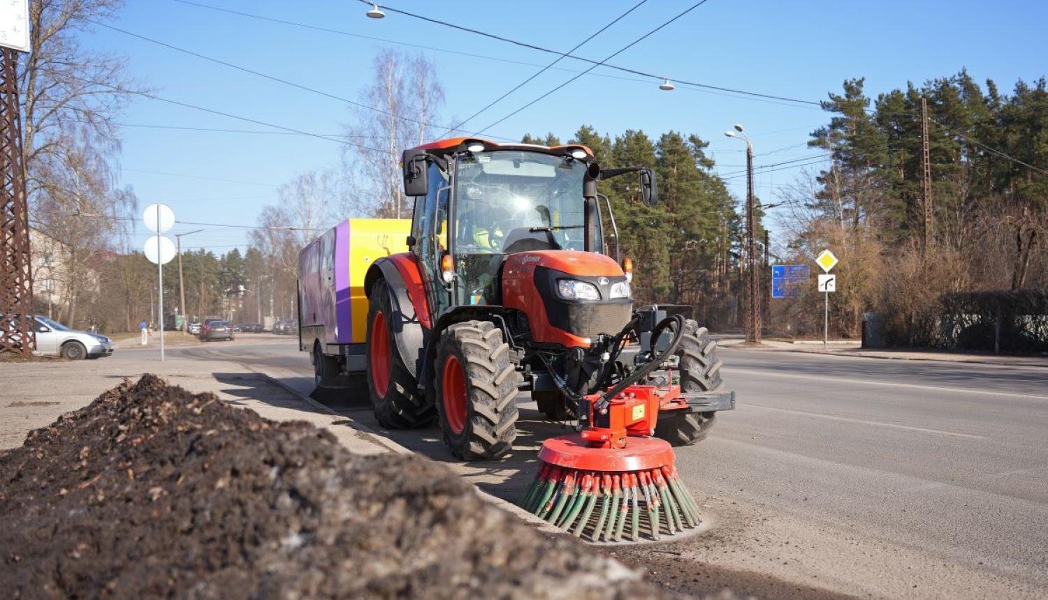 Ielu tīrīšana pavasarī