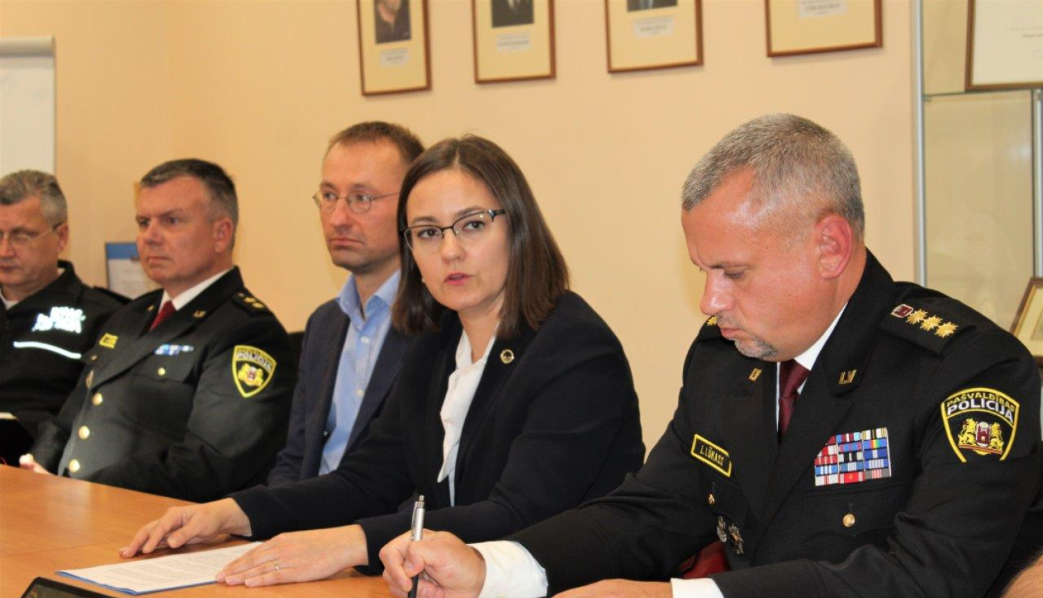 Rīgas domes priekšsēdētāja vietniece Linda Ozola tiekas ar Rīgas pašvaldības policijas priekšnieku Juri Lūkasu 