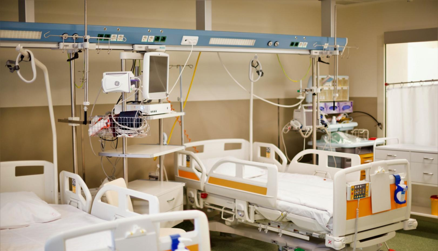 Intensīvās terapijas gultas