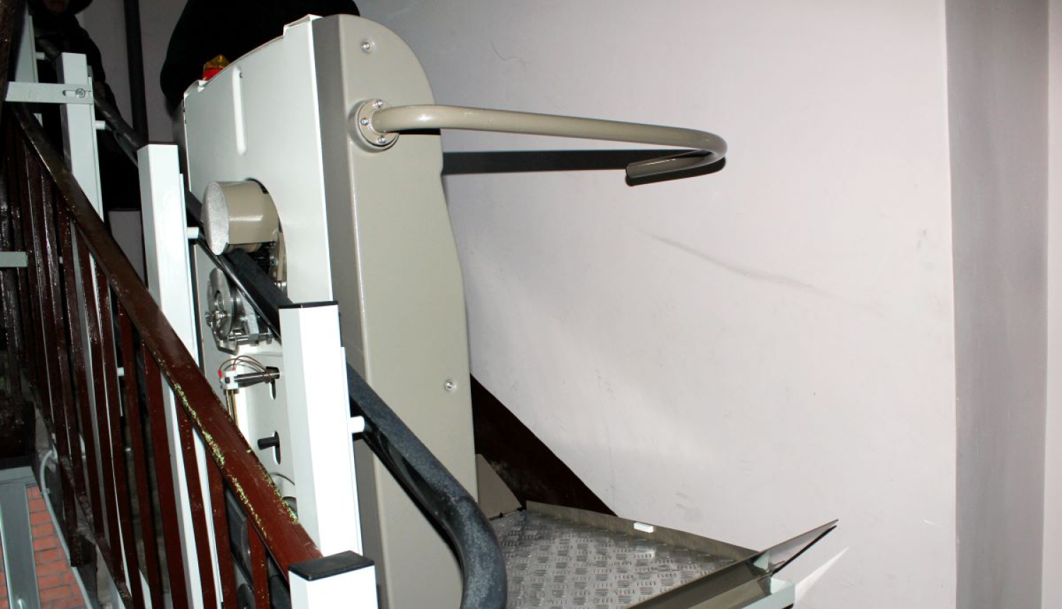 Invalīdu pacēlājs