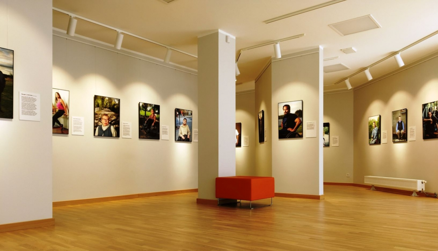 Ceļojošā izstāde “AccessAbility: tiesības uz cieņpilnu dzīvi”