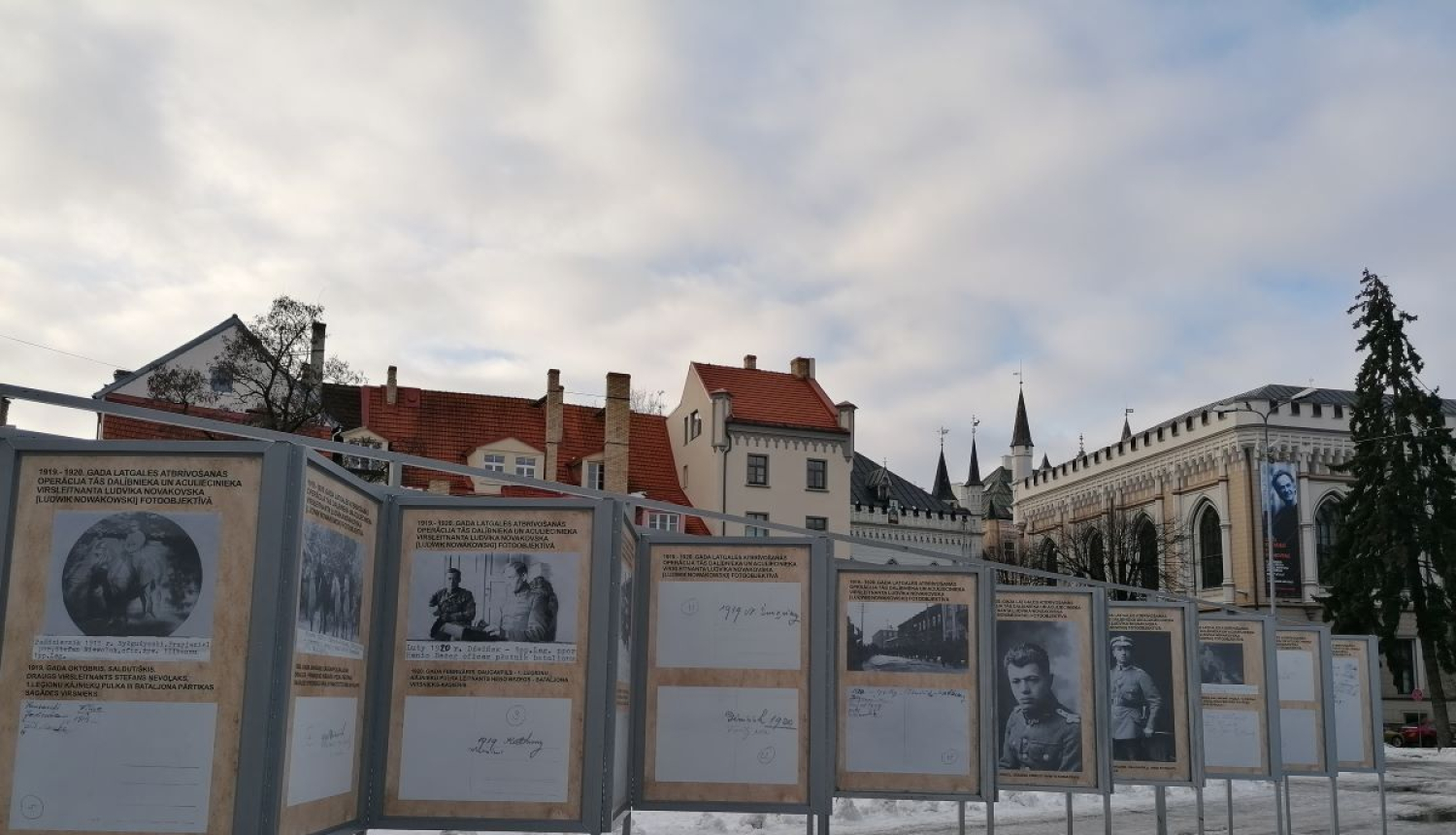 Izstāde līvu laukuma par latgales atbrīvošanas operāciju