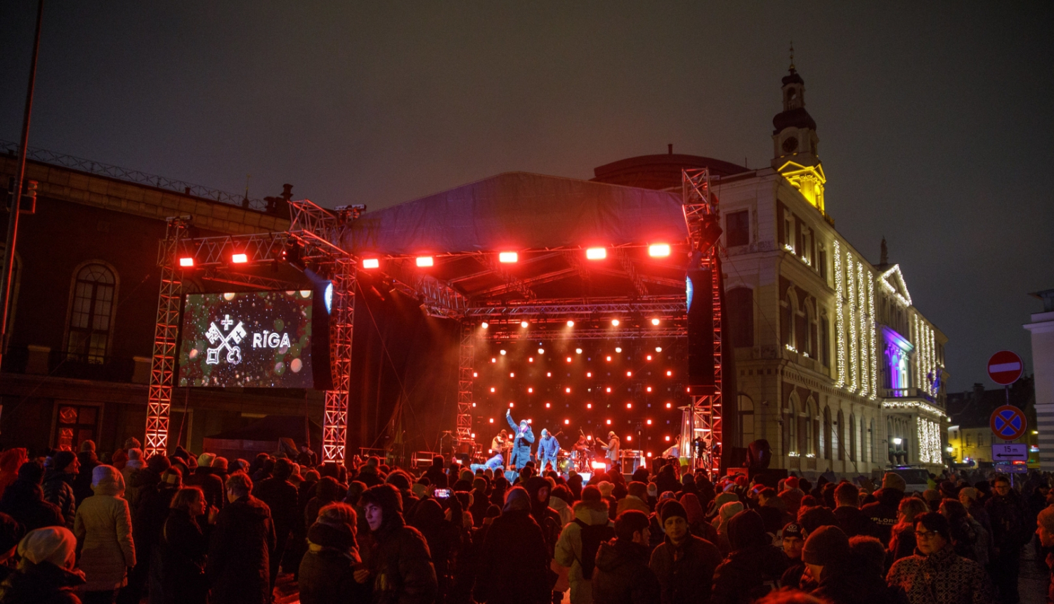 Jaunā gada sagaidīšana Rātslaukumā