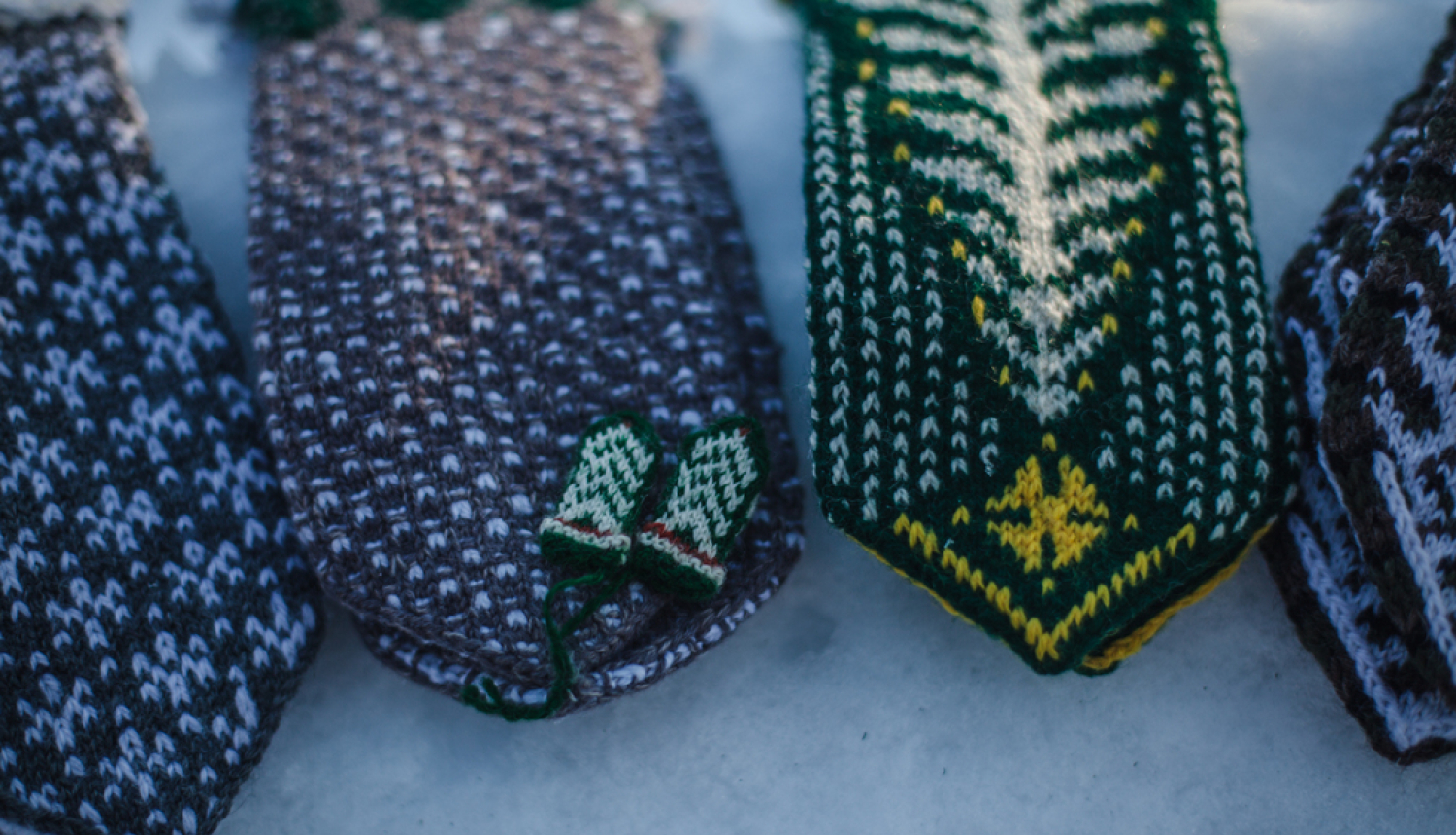 Jettes Užānes cimdu izstāde “Vēstules rakstītas cimdos