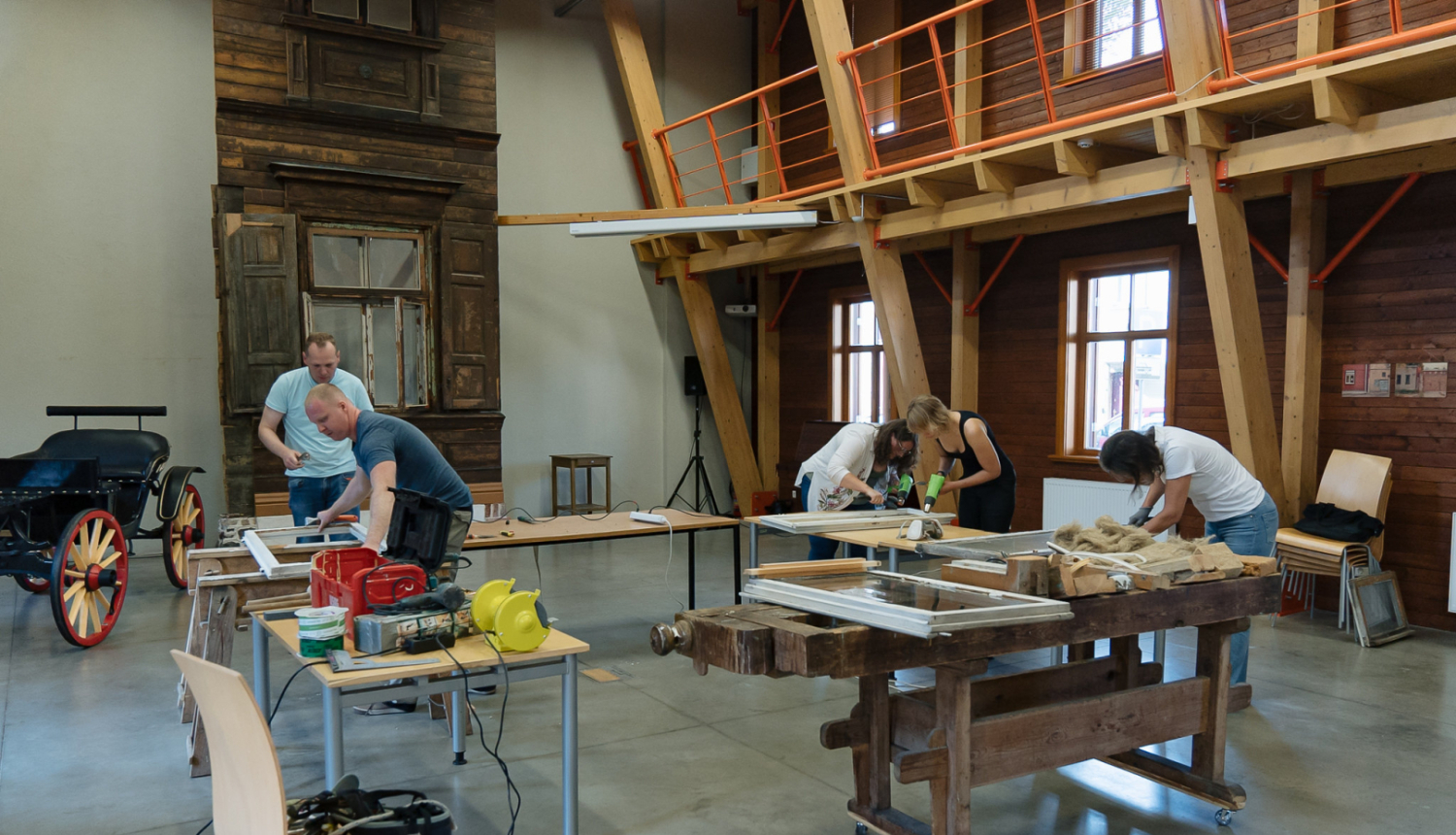 Koka logu restaurācijas darbnīca