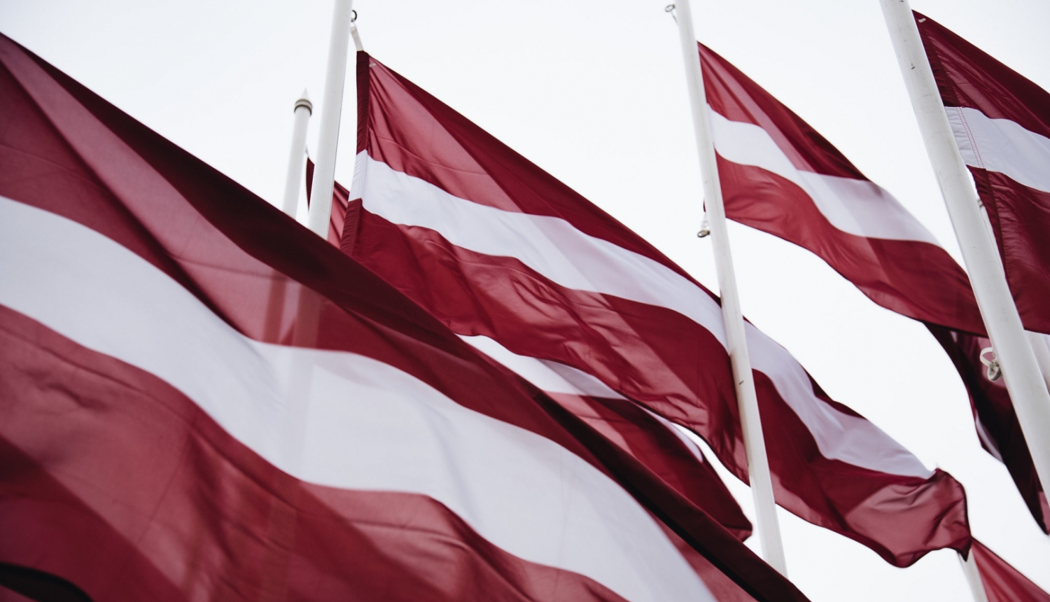 Latvijas valsts karogs