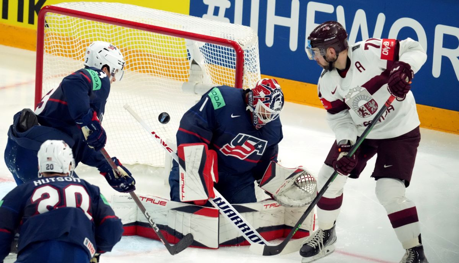 Hokeja spēle Latvija ASV