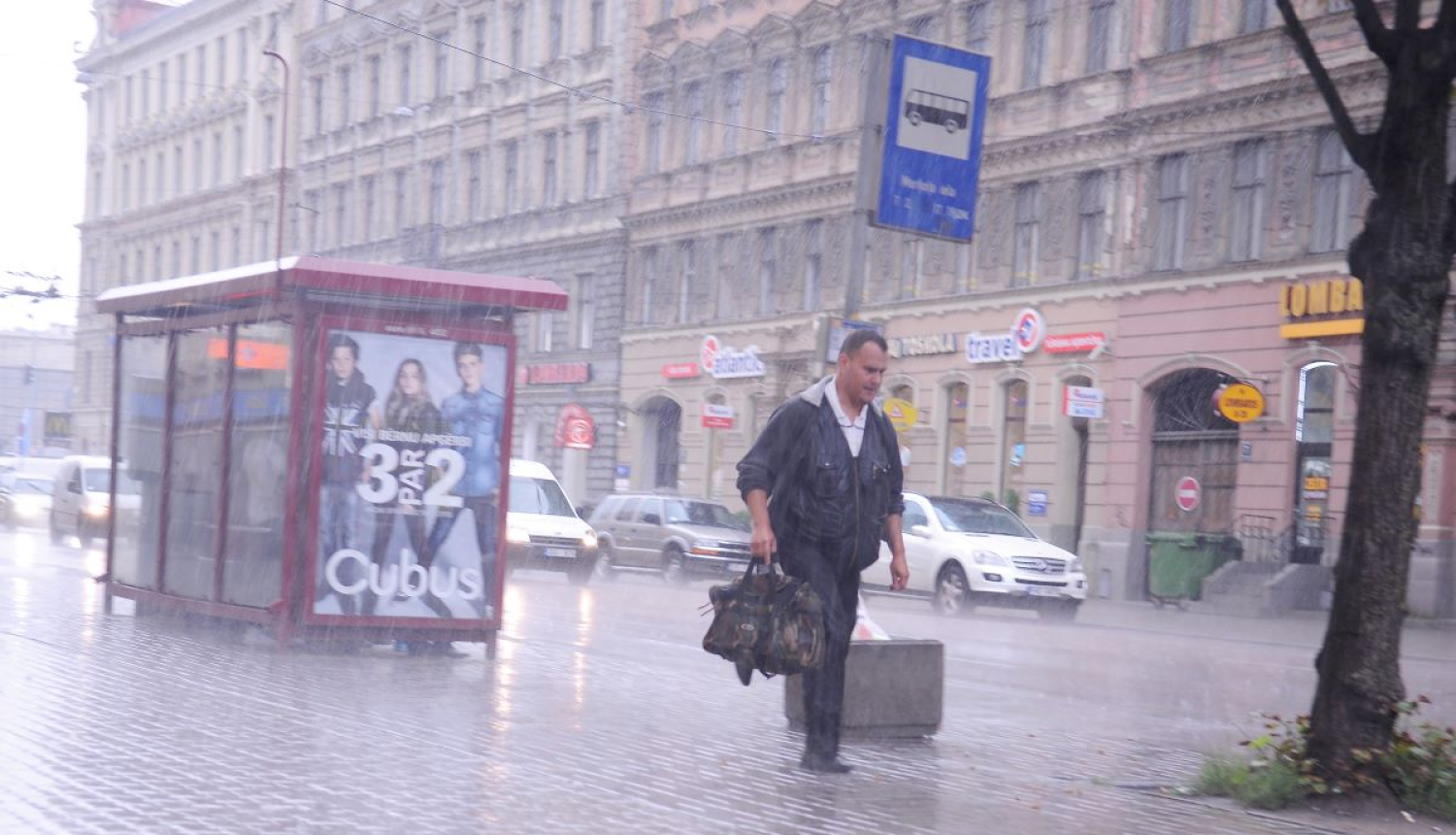 Lietus Rīgā