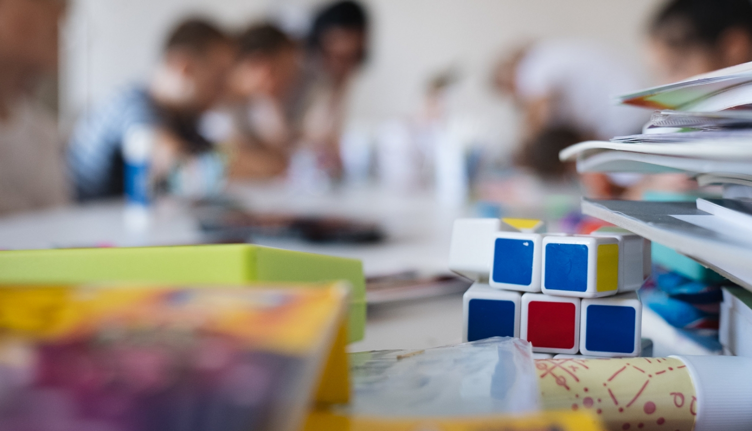 Dažādi mācību materiāli