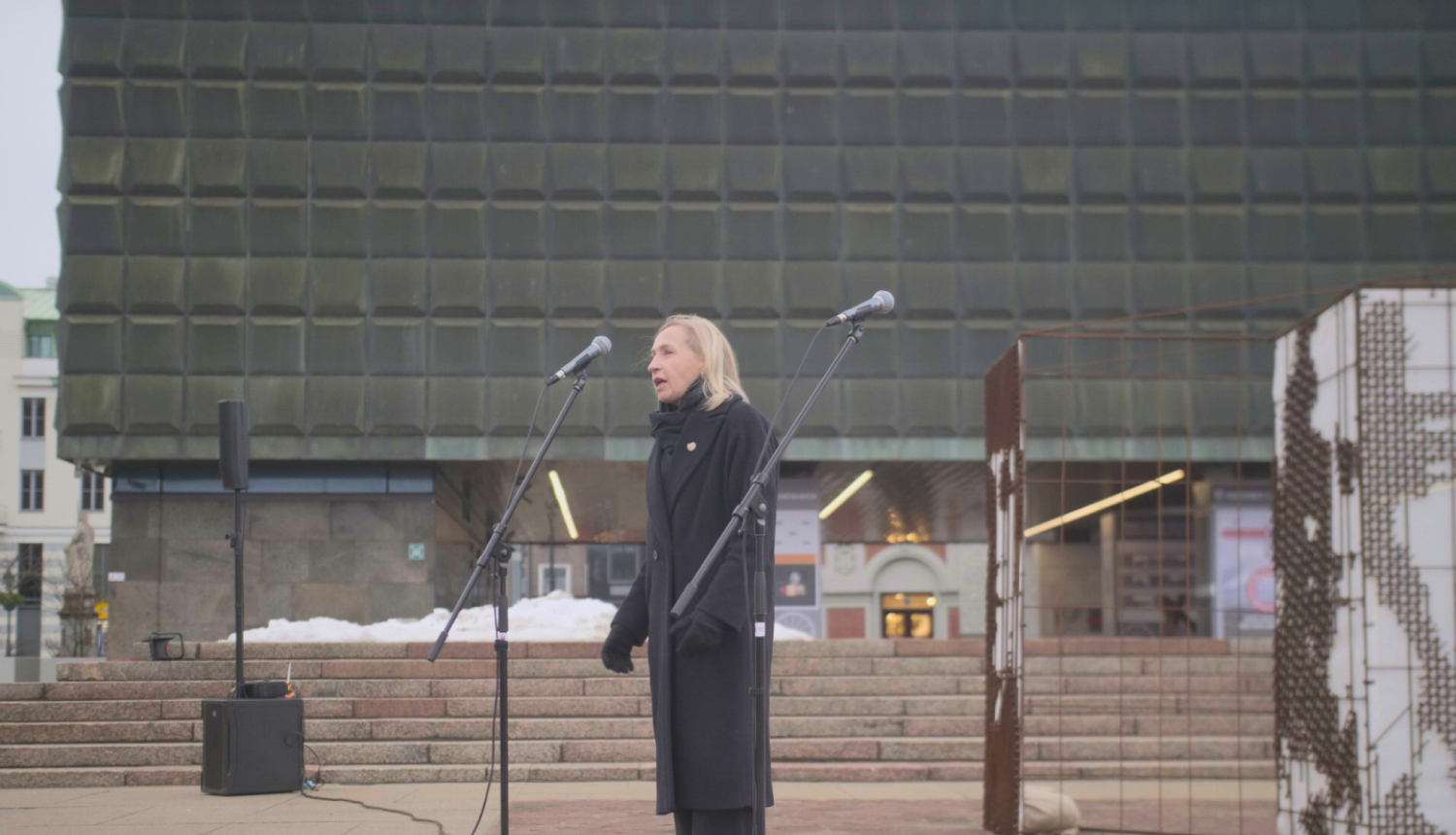 Mākslas instalācijas atklāšana, kas veltīta Cilvēktiesību centra “Viasna” politiski ieslodzītajiem aktīvistiem