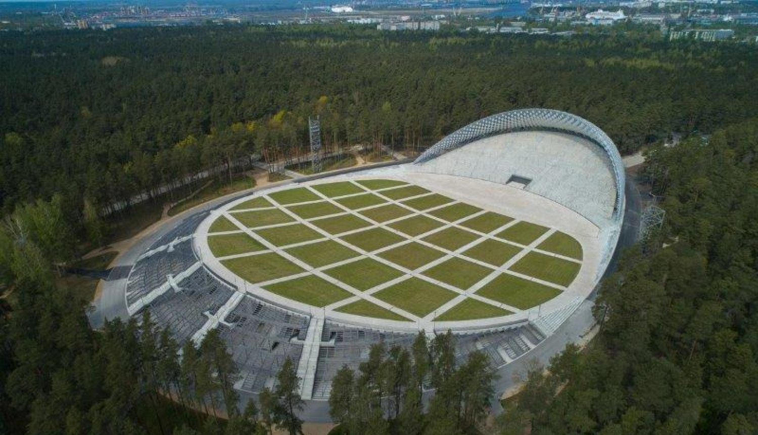 Mežaparka estrāde skats no augšas