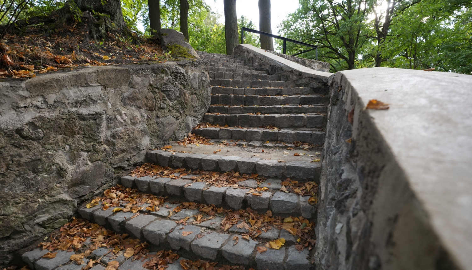 Mīlestības kalniņa trepes