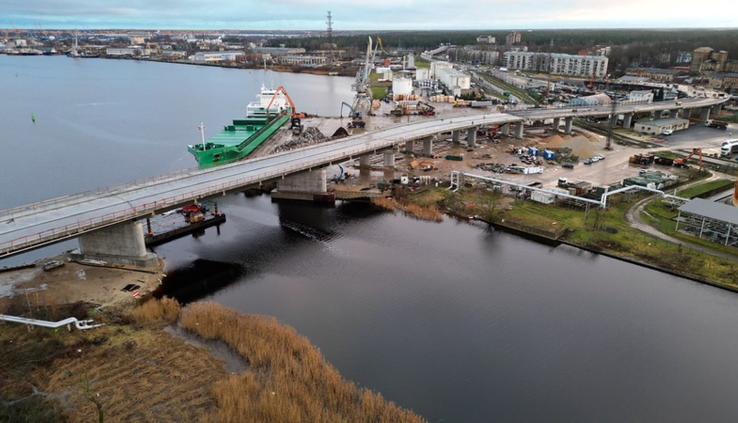 Satiksmes pārvada būvniecība