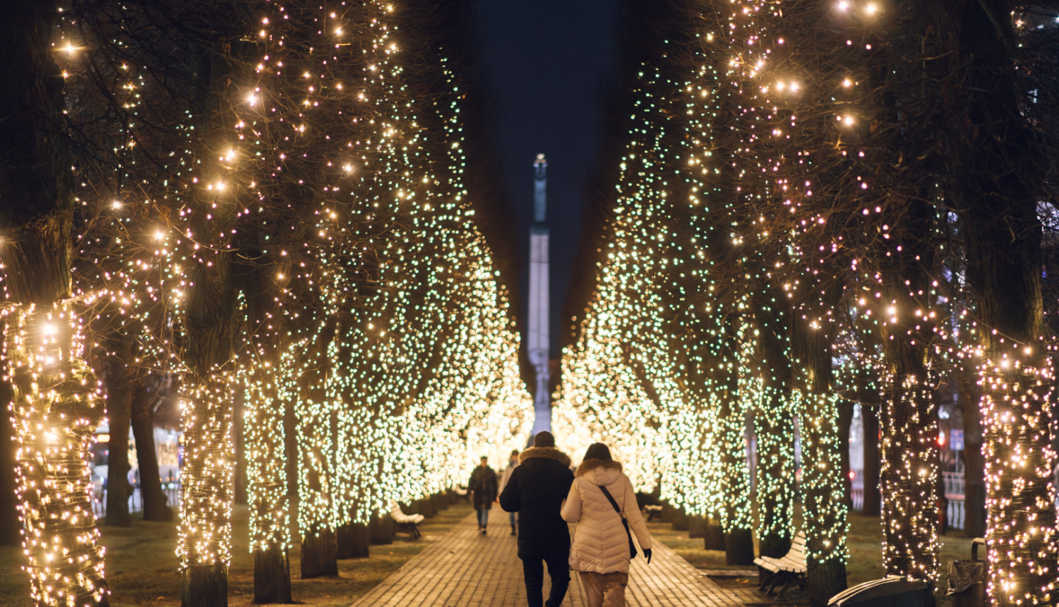 Pilsētvides noformējums pie Brīvības pieminekļa