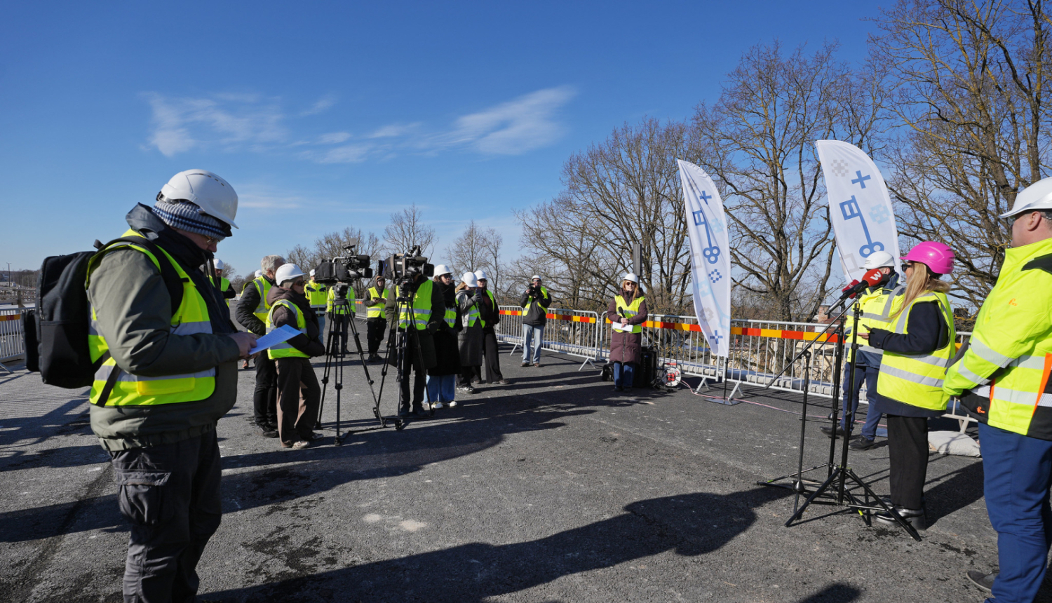 Preses konferences dalībnieki