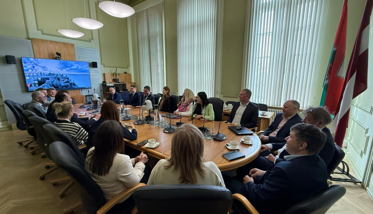 Rīgas domes delegācija pieredzes apmaiņas vizītē Liepājā